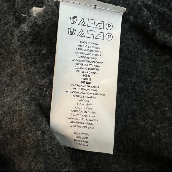 Michael Kors grey 100% wool buckle cardigan - Picture 11 of 11